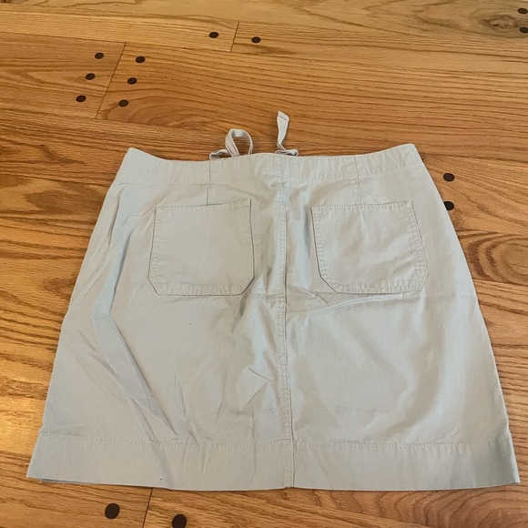 Loft khaki skirt size 12 - Picture 8 of 8